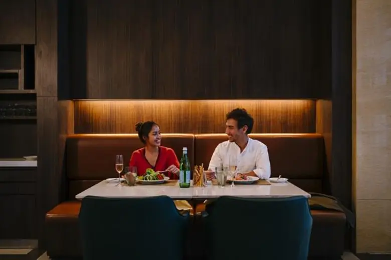 วาเลนไทน์นี้ โรงแรมพูลแมน คิง เพาเวอร์ กร...