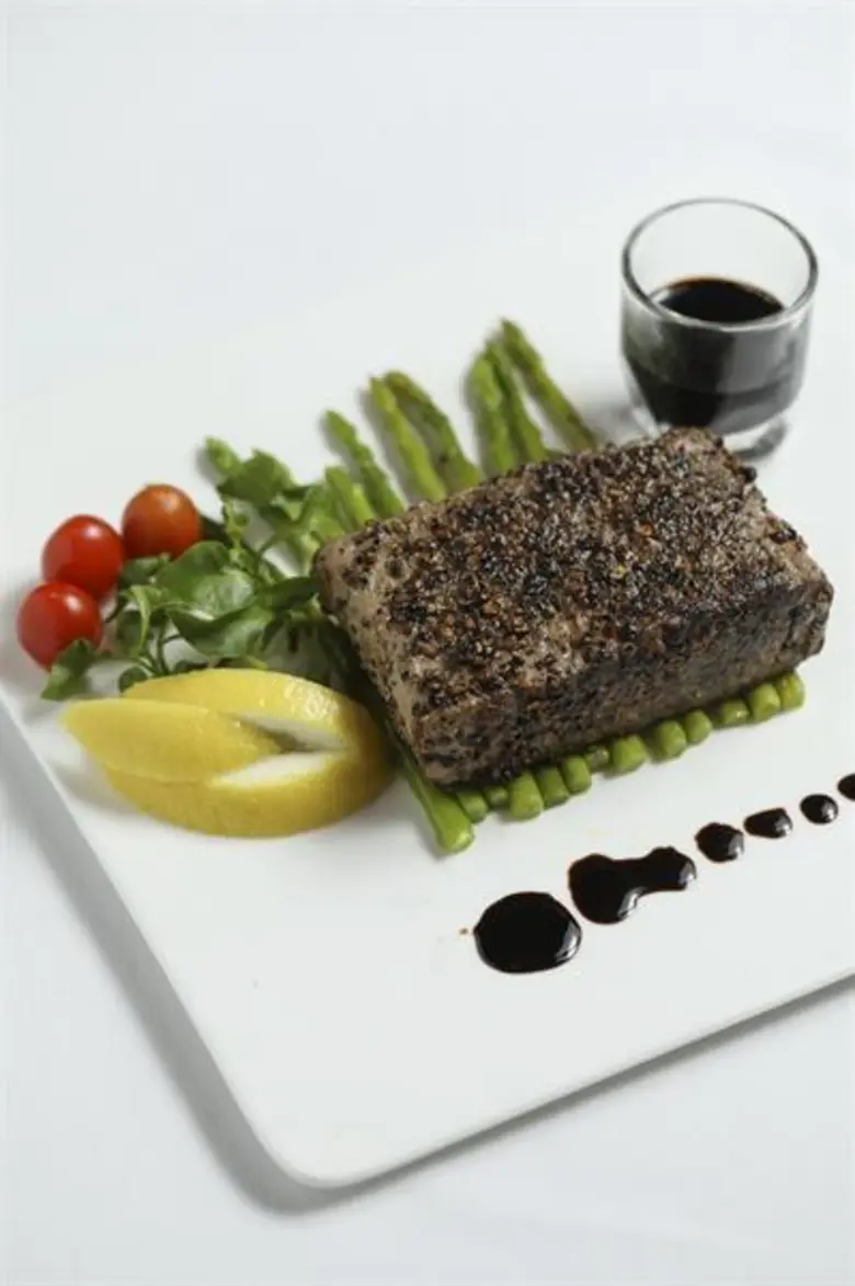 ห้องอาหารแคลิฟอร์เนีย สเต็ก โรงแรมแคนทารี...