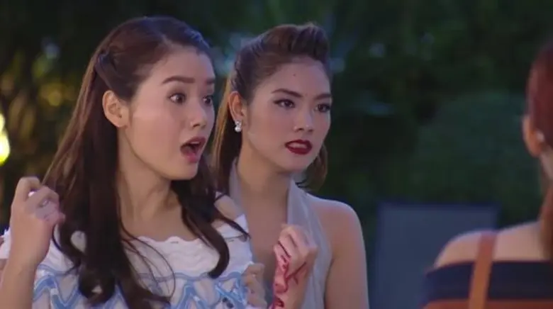 "เบสท์” ร้ายนักต้องโดนแบบนี้!! “ปูเป้”บุกสาดคารามายด์กลางกองละคร