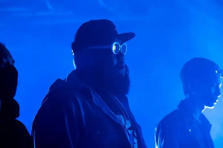 เรียกกระแสฮือฮาก่อนออนแอร์สำหรับรายการ Ki...