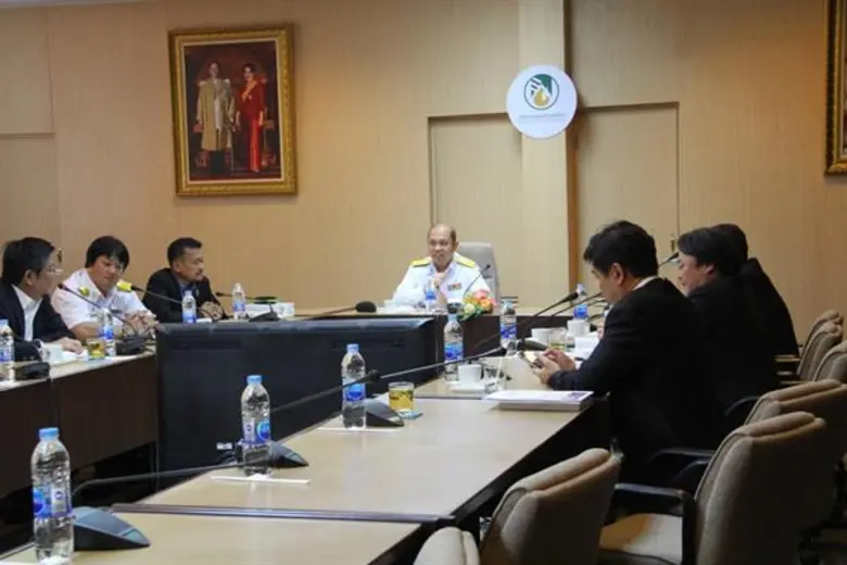 กยท. มั่นใจไทยพร้อมเป็นแหล่งวัตถุดิบพลังงานชีวมวลของโลก ขานรับมาตรการโค่น 400,000 ไร่/ปี ย้ำ สวนยางต้องได้มาตรฐาน FSC ราคาไม้ยางดี รายได้ถึงเกษตรกรโดยตรง