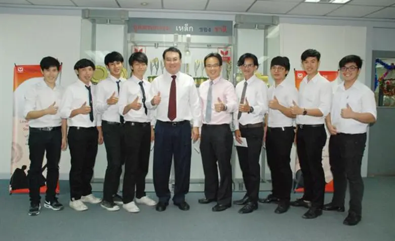 นายนาวา จันทนสุรคน ผู้ช่วยกรรมการผู้จัดกา...