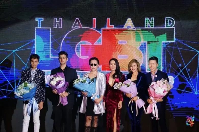 โรงแรมบาราคูด้าพัทยา เอ็มแกลอรี บาย โซฟิเ...