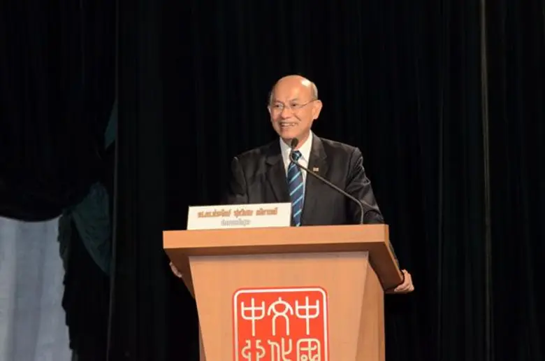 สาธารณรัฐประชาชนจีนมีการเติบโตทางเศรษฐกิจ...