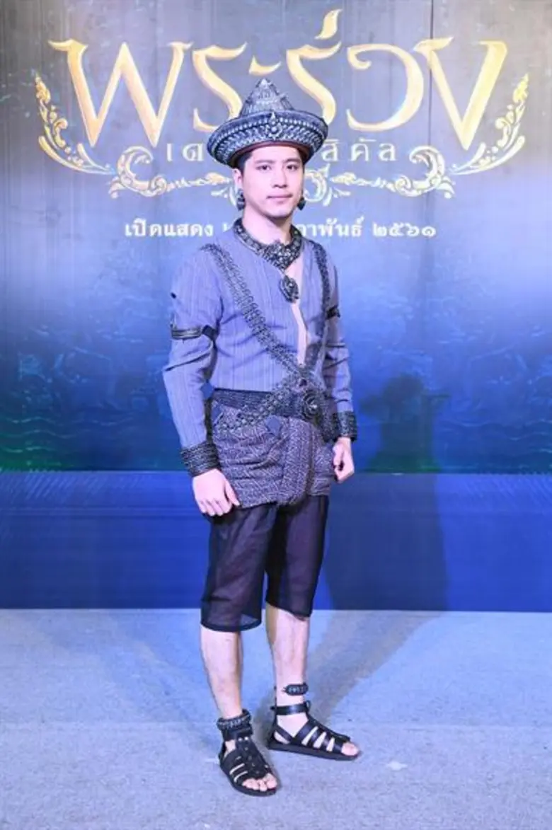 แถลงข่าว ละครเพลง “พระร่วง เดอะมิวสิคัล” “ท็อป จรณ” นำทัพนักแสดงจัดโชว์พิเศษเรียกน้ำย่อย