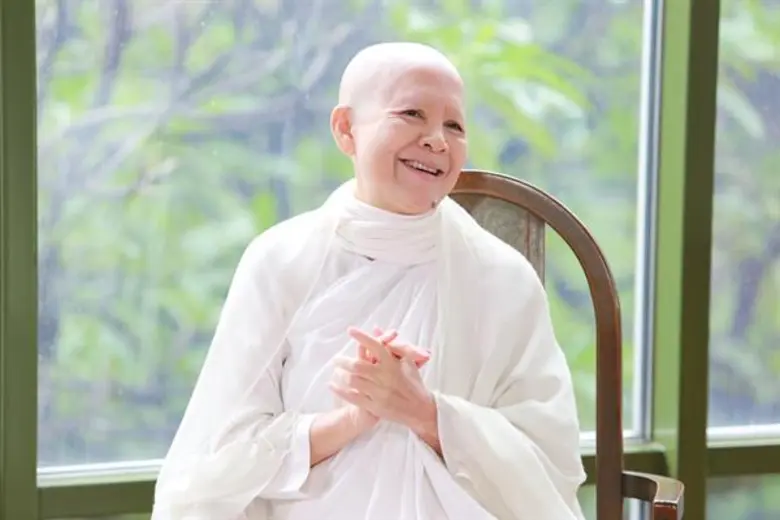 “คลับฟรายเดย์” เปิดแง่งามของความรัก “แม่ชีศันสนีย์” ครั้งแรก!! ที่ไม่เคยฟังที่ไหนมาก่อน