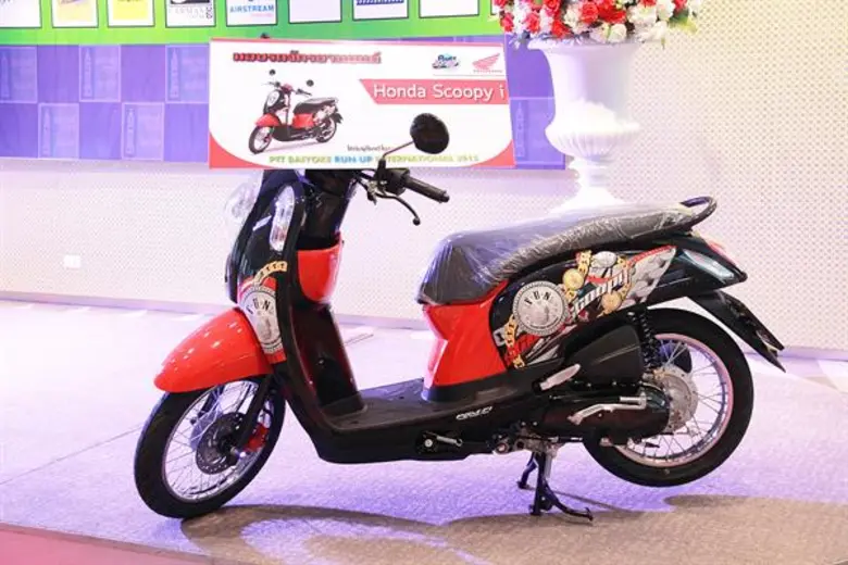 ใบหยกวิ่งผลัดแนวตั้ง