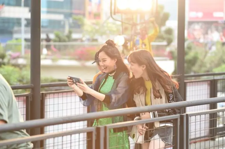 “เต้ย-วี” พาเปิดโลกใหม่ของซิมเติมเงิน ง่าย คุ้ม 'ซิมเดียวจบ ครบทุกสไตล์’