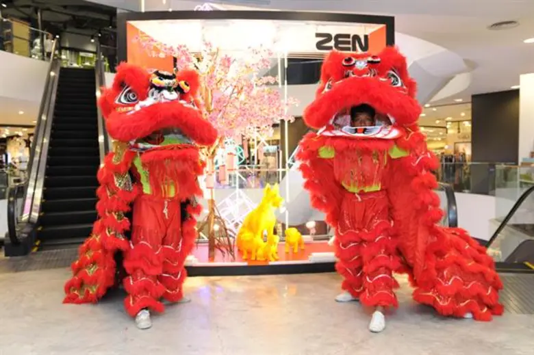 ตอบรับเดือนแห่งความสุข ฉลองตรุษจีน ท่ามกลางอุ่นไอรัก ที่ห้างสรรพสินค้าเซน