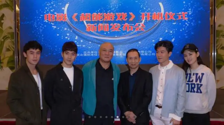 ดาราไทย จอนนี่ ห่าว โกอินเตอร์ หล่อแรงทะลุจีน