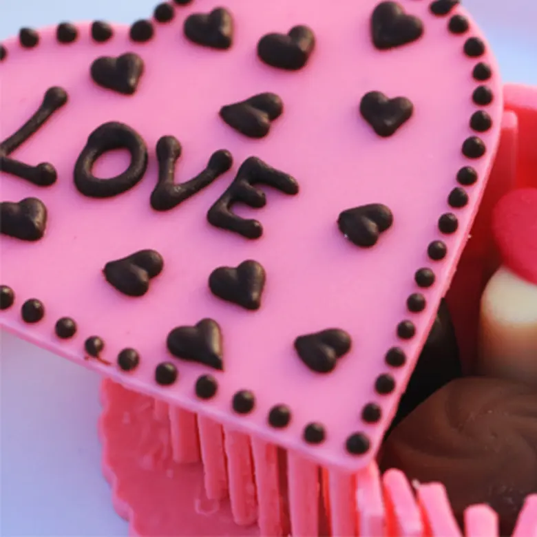 AN EXCLUSIVE DINNER ON THE BEACH