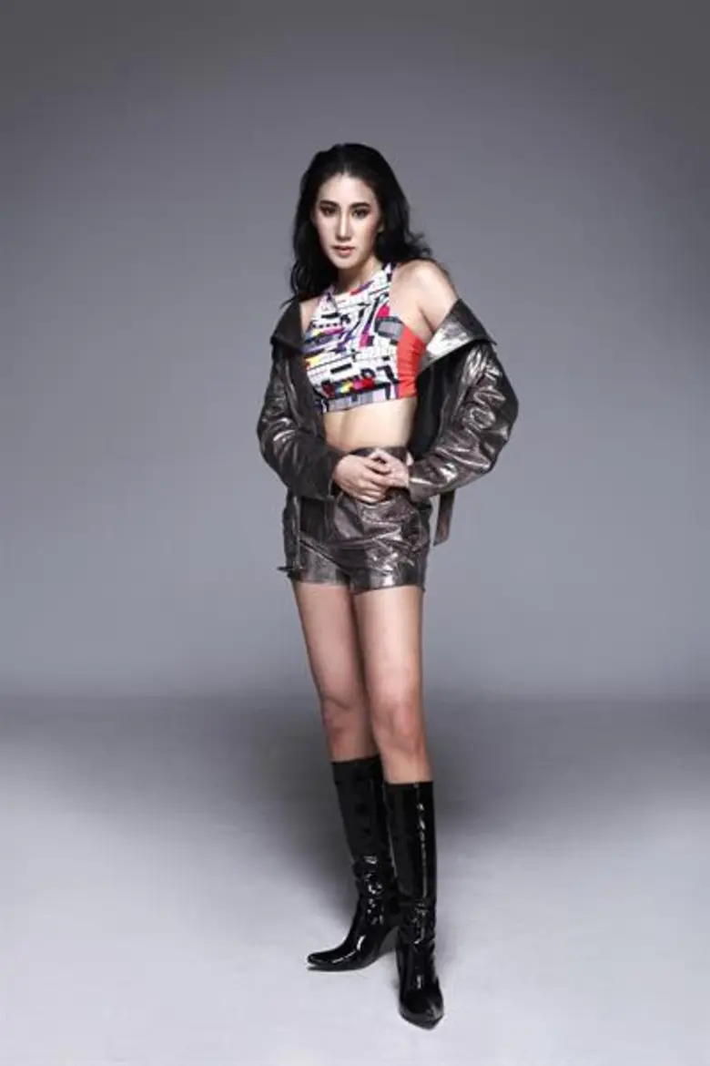 “เบลล์-เลลาณี” ลูกไม้ใต้ต้น “แม่แก้ว-พ่ออ๊อด” ตามรอยพ่อ-แม่ ขึ้นแท่นศิลปิน “โมโนมิวสิค”