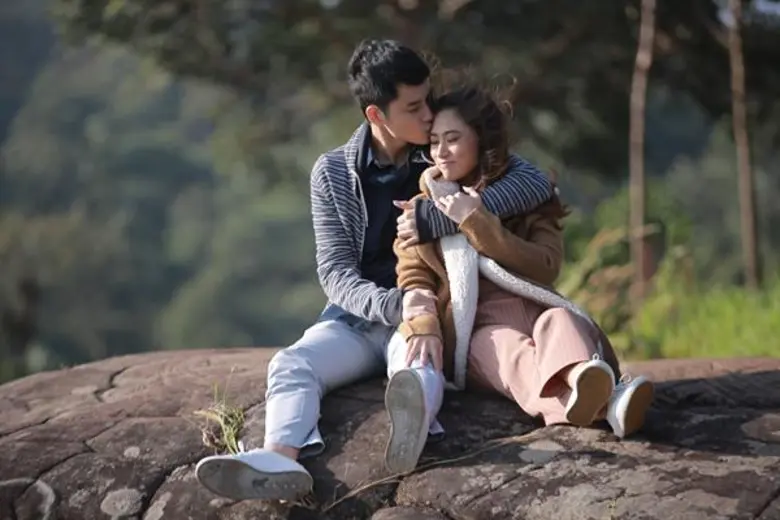 “เพลง” สุดฟินควง “เก้า” โชว์หวานกลางขุนเขา