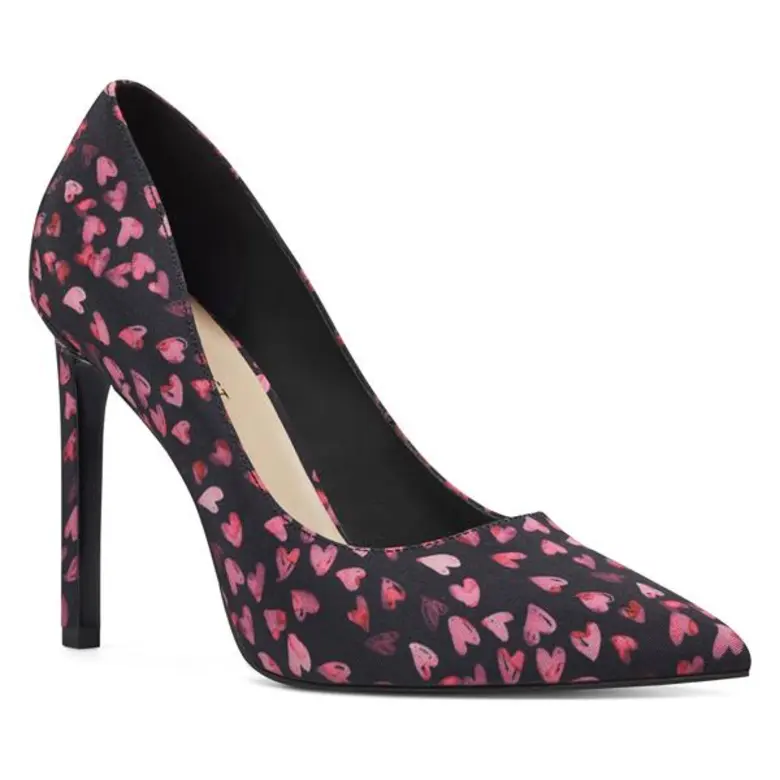 Nine West ต้อนรับวาเลนไทน์ กับแอคเซสโซรี่ “Heartbreakers”