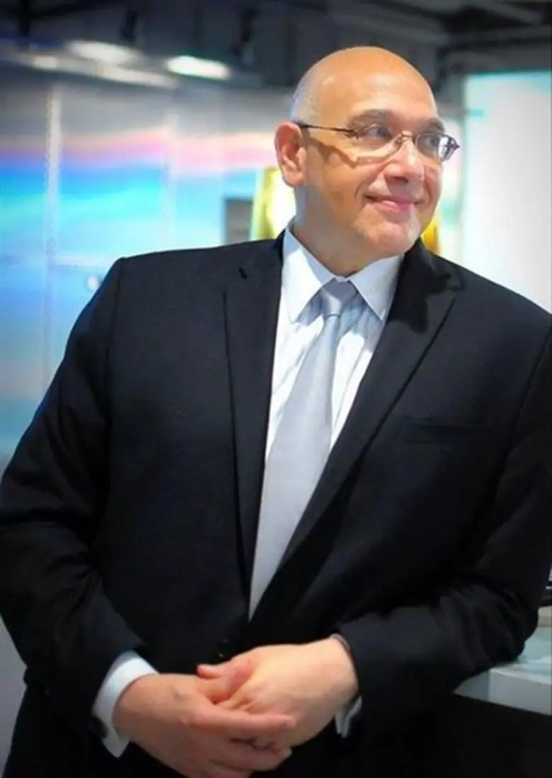 "นาดิม ซาเวียร์ ซาลฮานี" ประธานเจ้าหน้าที...