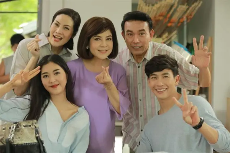 พากันลุ้นพระเอกนางเอก "พุฒ-ยิปโซ" กันตัวโ...