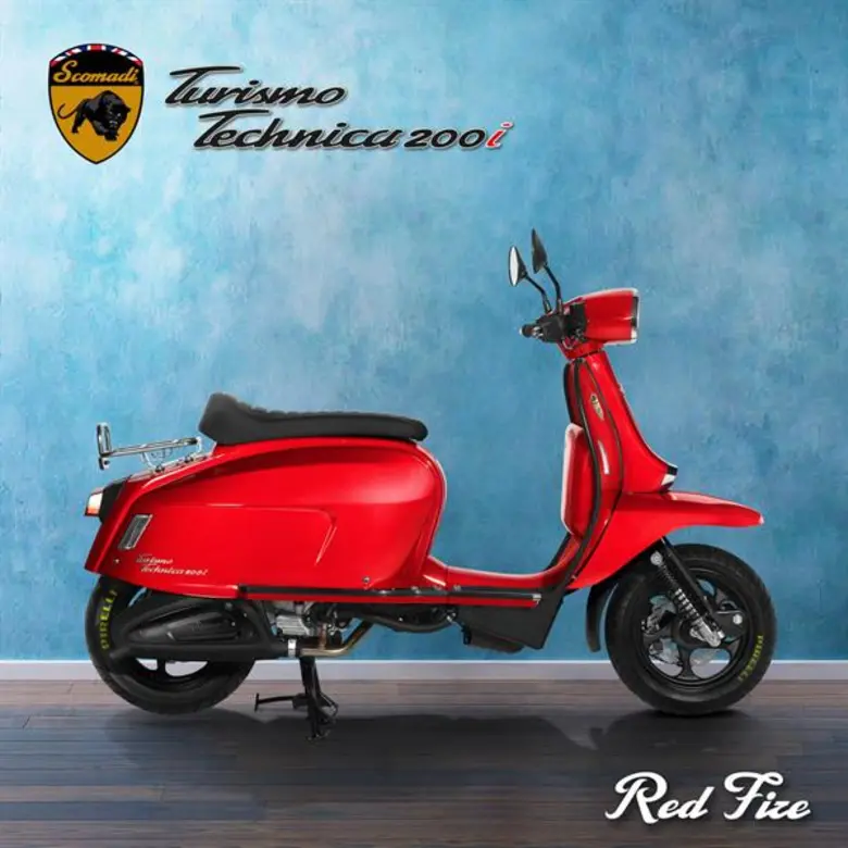 แฟรงค์ แซนเดอร์สัน และ พอล เมลิซี 2 ผู้ร่วมก่อตั้งรถจักรยานยนต์สโกมาดิ ร่วมตรวจสภาพรถ TT 200i คุณภาพพร้อมขาย