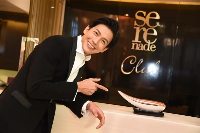 “พุฒ-เต้ย” สุดประทับใจ ร่วมสัมผัสมิติใหม่งานบริการเหนือระดับที่ “เซเรเนด คลับ” โฉมใหม่