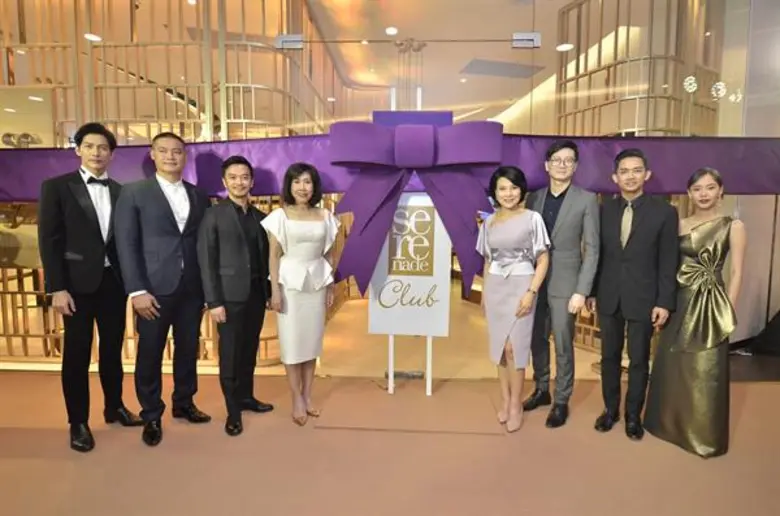 เพราะงานบริการคือหัวใจสำคัญของเอไอเอส! ด้...