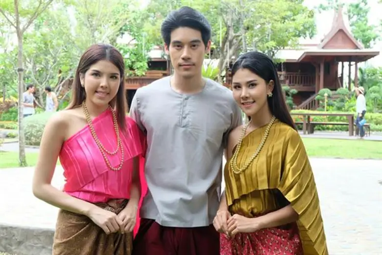 เรื่องย่อละครพื้นบ้าน ไกรทอง อำนวยการสร้า...