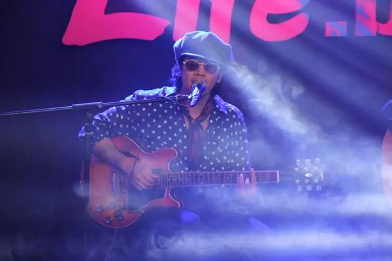 ทีวีไกด์: รายการ “Life.beats (ไลฟ์ บีทส)” “แอมมี่” เผย โดนทิ้ง!!โคตรเจ็บ... จนต้อง ระบายออกเป็นเพลงในรายการ “ไลฟ์ บีทส”