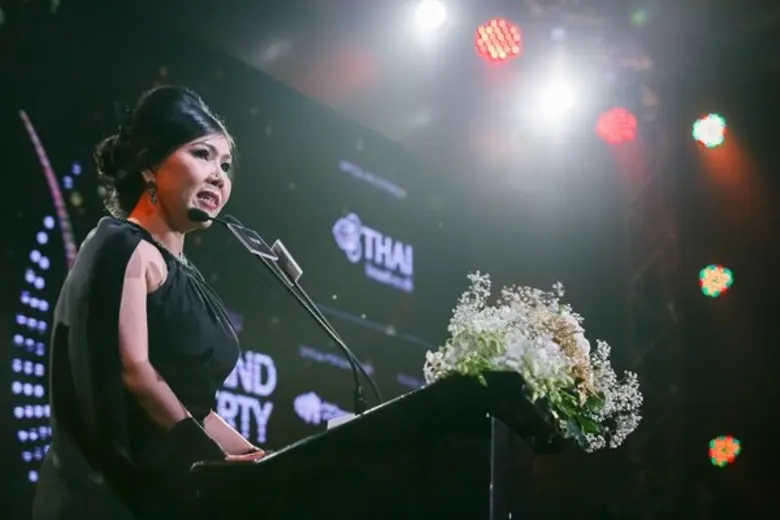 คุณสุพินท์ มีชูชีพ กรรมการผู้จัดการ บริษั...