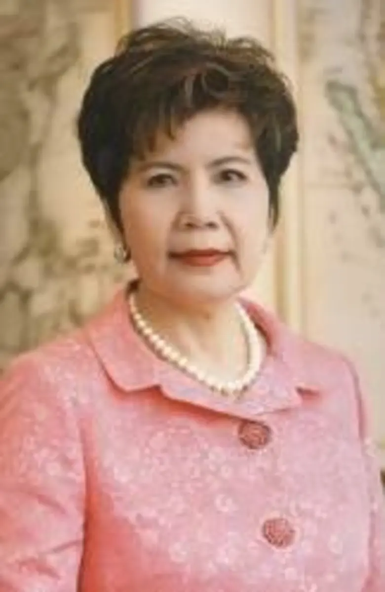 คุณหญิงทิพาวดี เมฆสวรรค์ ประธานมูลนิธิ ทำ...