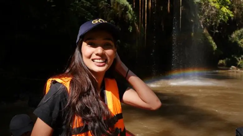 ทีวีไกด์: รายการ "จรีรัตน์ถนัดเที่ยว" EP15