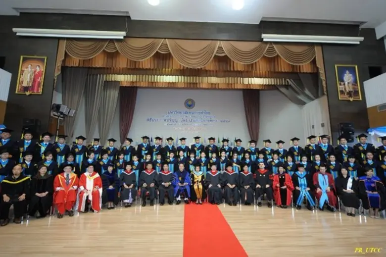 หนุ่มสาวพม่า ตบท้าวเข้ารับปริญญา มหาวิทยาลัยหอการค้าไทย กว่า 200 คน