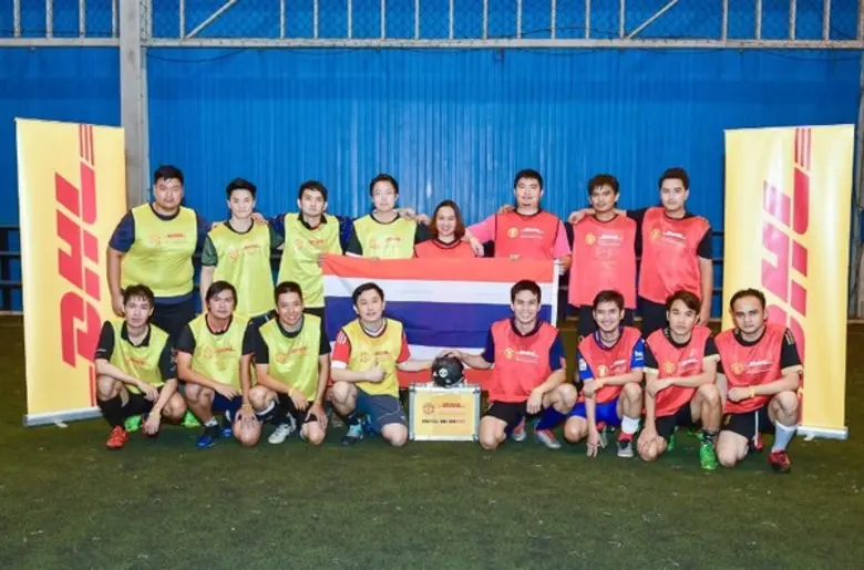 ดีเอชแอล ผู้นำระดับโลกด้านการขนส่งด่วนระห...