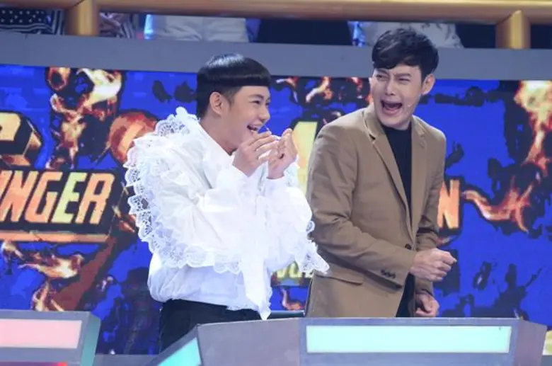 "Singer Auction (ซิงเกอร์ ออคชั่น) เสียงน...