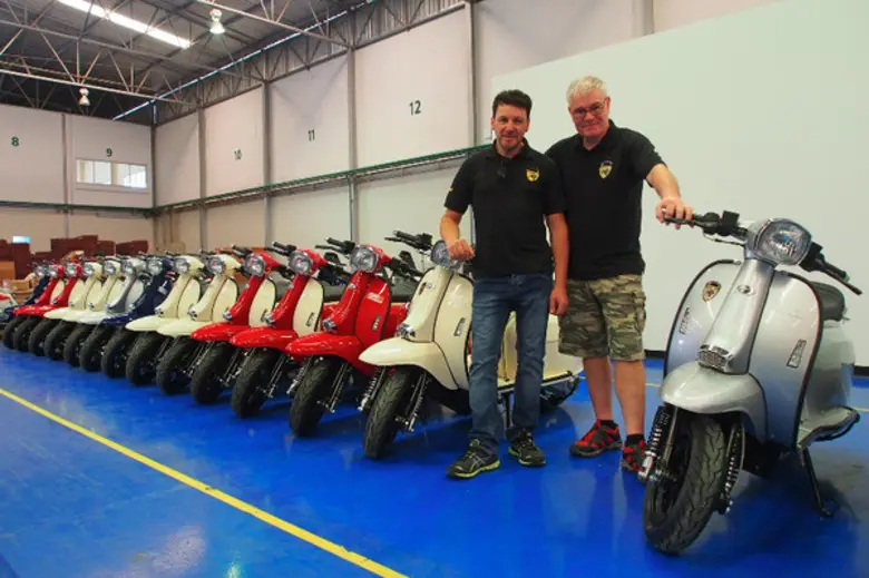 Scomadi TT200i พร้อมวางจำหน่าย Paul & Frank ผู้ก่อตั้งบินตรงจากอังกฤษร่วมตรวจคุณภาพ