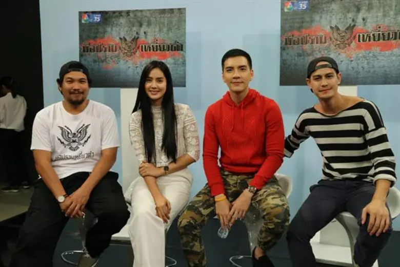 มีโอกาสได้มาเจอกันนอกจอแบบนี้เหล่านักแสดง...