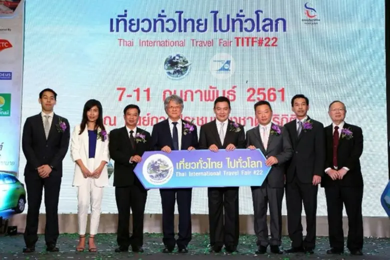 นายพงษ์ภาณุ เศวตรุนทร์ ปลัดกระทรวงการท่อง...