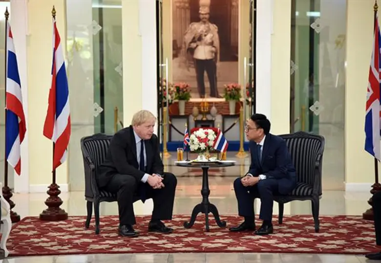 นายกุลิศ สมบัติศิริ อธิบดีกรมศุลกากร พร้อ...