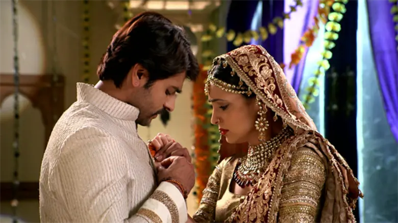 ทีวีไกด์: ซีรี่ส์ “ลิขิตแค้น แสนรัก” ออกอากาศ วันจันทร์ที่ 12 - วันพุธ ที่ 14 กุมภาพันธ์ 2561