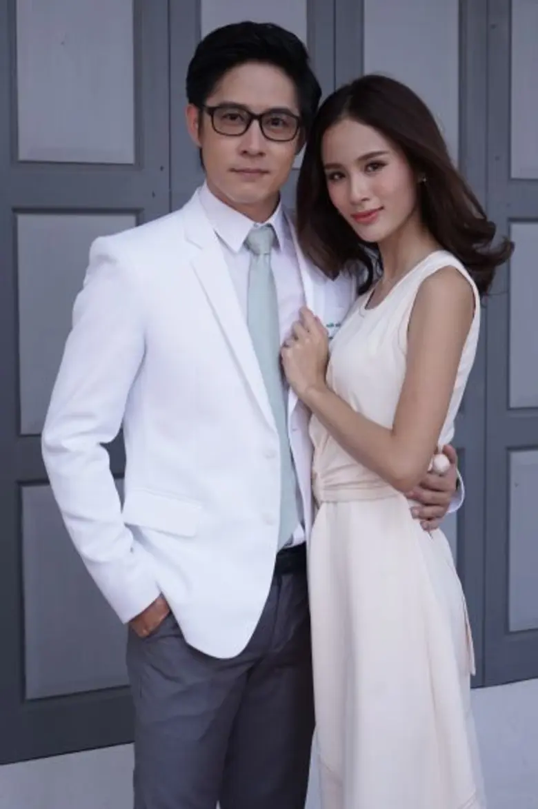 เรื่องย่อ: พรหมไม่ได้ลิขิต