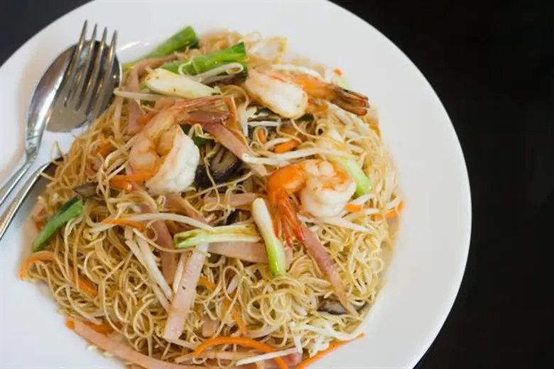 ฉลองเทศกาลตรุษจีนต้อนรับปีจอ โรงแรมแคนทารี โคราช