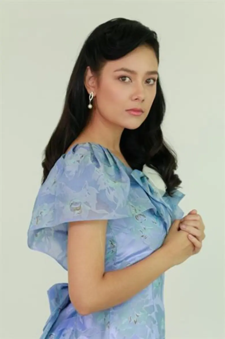 เรื่องย่อ: วิหคหลงลม