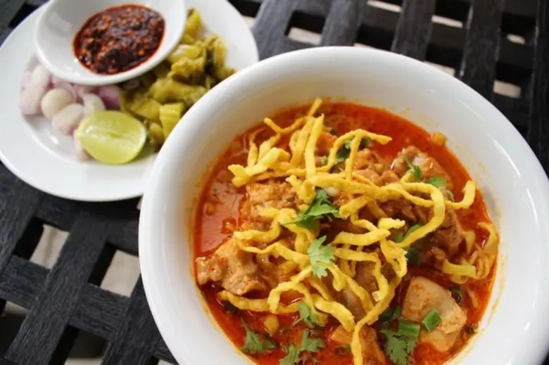 ห้องอาหารซีซั่นนอล เทสท์ส โรงแรม เดอะ เวส...