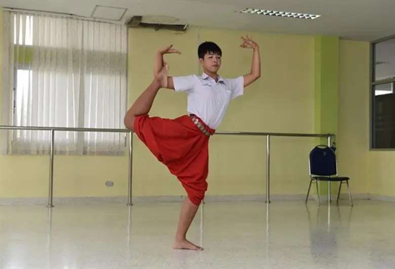 วิทยาลัยนวัตกรรมการแสดงฯ ม.อ.ตรัง สอบสัมภาษณ์ นักเรียนโครงการต้นศิลป์