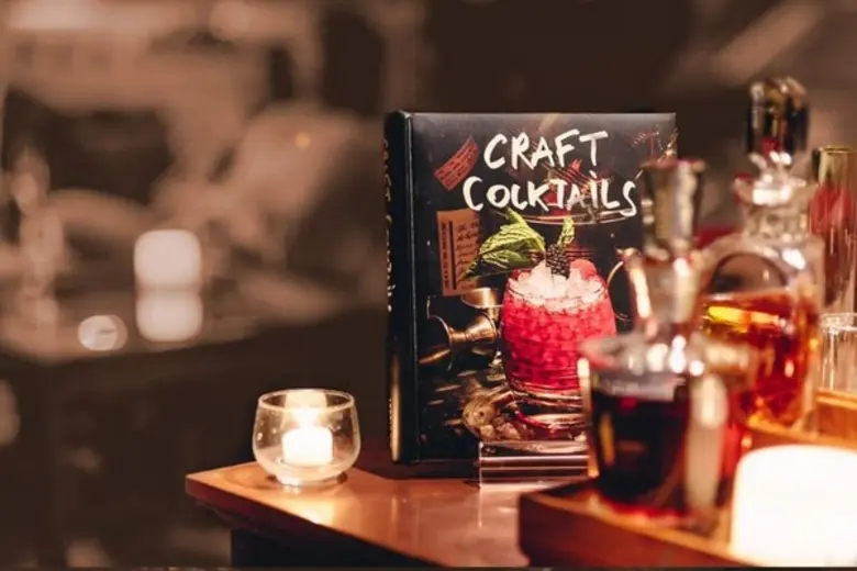 เทเบิลส์ กริลล์ โรงแรมแกรนด์ ไฮแอท เอราวัณ กรุงเทพฯ กับห้องจัดเลี้ยงสุดหรู ในทุกโอกาสสำคัญ