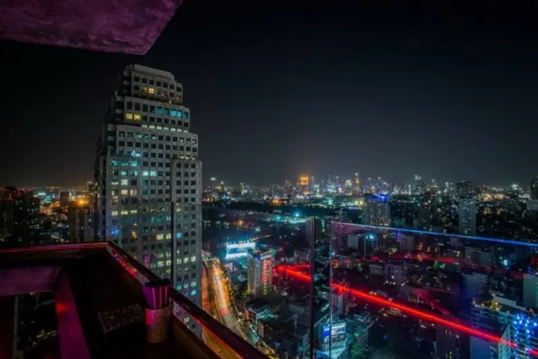 “บางกอกไฮทส์” ขยายเวลาความอร่อยถึงเที่ยงคืน เปิดประสบการณ์สตรีทฟู้ดระดับพรีเมียมบนชั้นรูฟท้อป