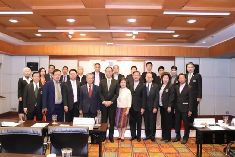 3 ประสานพลังประชารัฐ ลงนาม MOU ยกระดับเอสเอ็มอีเกษตรไทย ตั้งเป้าปีนี้ 600 กลุ่ม ช่วยได้กว่า 50,000 ราย