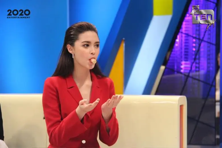 ทีวีไกด์: รายการ "ตีสิบเดย์" หวิดดับ! เกือบไม่ได้เป็นนางเอก “แพทริเซีย กู๊ด” เผยเหตุการณ์ในอดีต โดนท่อดูดไปเกือบทั้งตัว!!