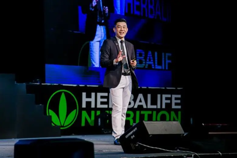 เฮอร์บาไลฟ์ นิวทริชั่น จัดกิจกรรมใหญ่ ชูไลฟ์สไตล์แอคทีฟและสุขภาพดี แบรนด์แอมบาสเดอร์นักกีฬาและกรรมการที่ปรึกษาโภชนาการ ร่วมสร้างแรงบันดาลใจ