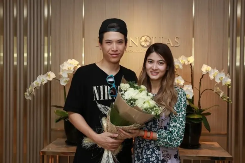 ป๊อกสุดสวีทมาร์กี้ รับวันวาเลนไทน์ ย้ายเข้าบ้านหลังใหม่ แมกโนเลียส์คอนโดซุปเปอร์ลักชัวรี่