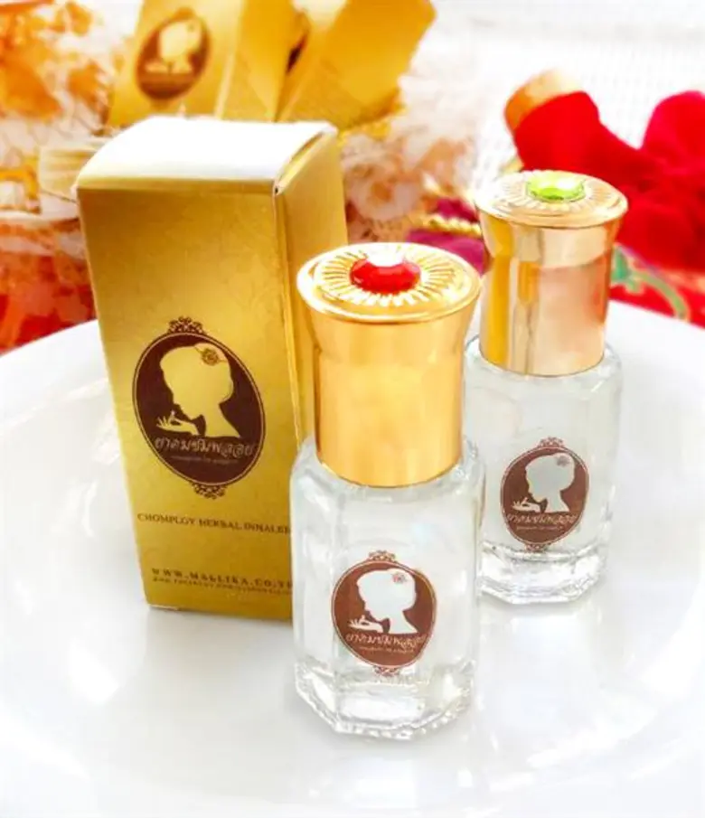 อ.มัลลิการ์ มอบสุขภาพดีรับเทศกาลตรุษจีนด้วยยาดมชมพลอย