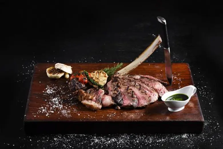 SAVORY CULINARY TREAT AT RENAISSANCE BANGKOK RATCHAPRASONG HOTEL