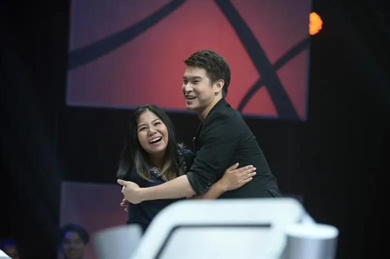 ทีวีไกด์: รายการ "ตกสิบหยิบล้าน" เป็นเรื่องแน่!!! “พีท – พล” สมองช็อตกลางเวที หลังสู้ฝีปากกับสาวทางบ้าน